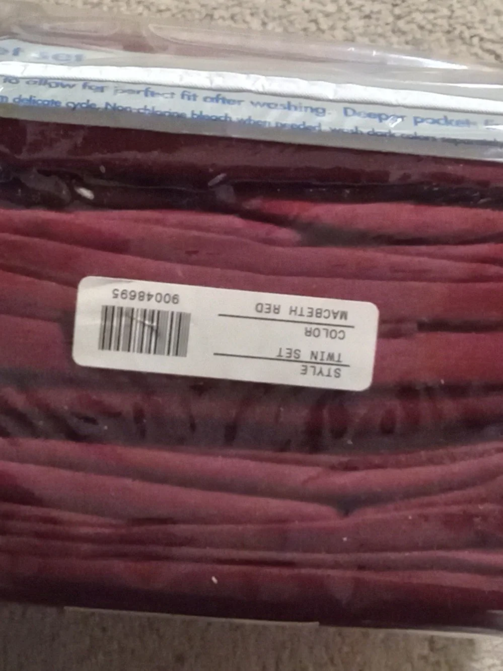 Twin Sheet Set in Magenta Red